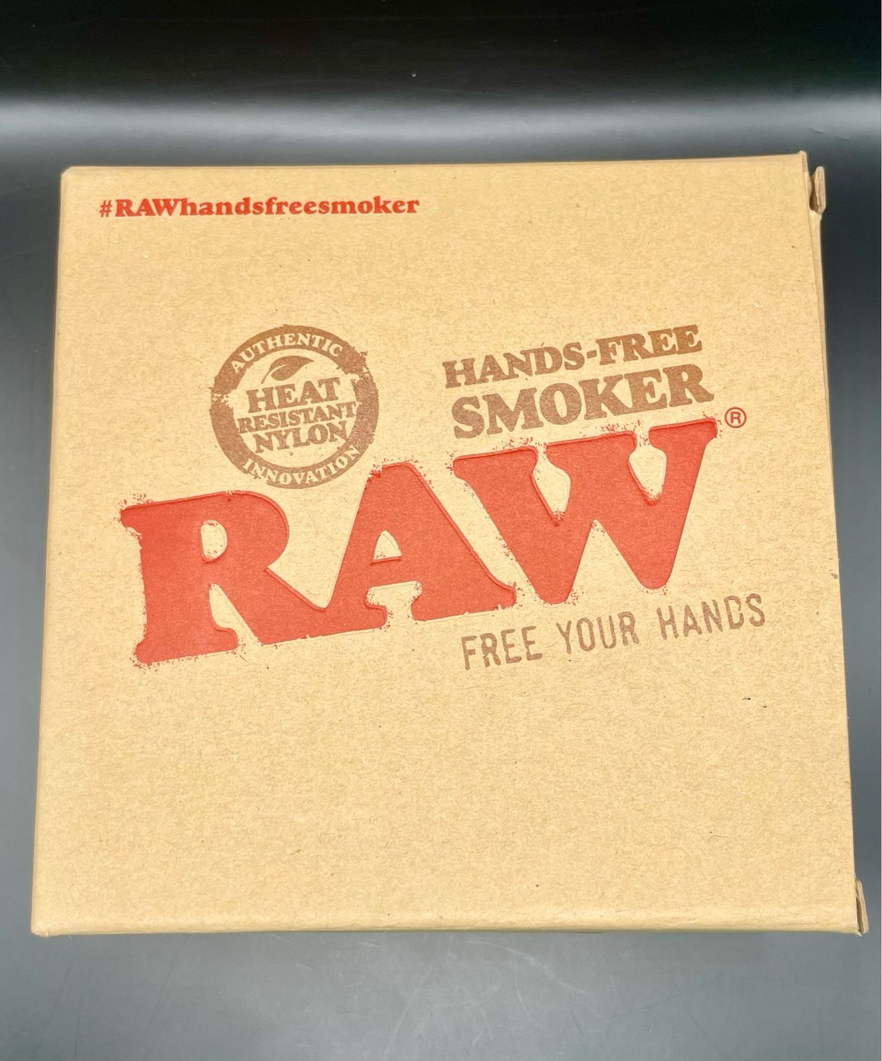 Raw hands free smoker