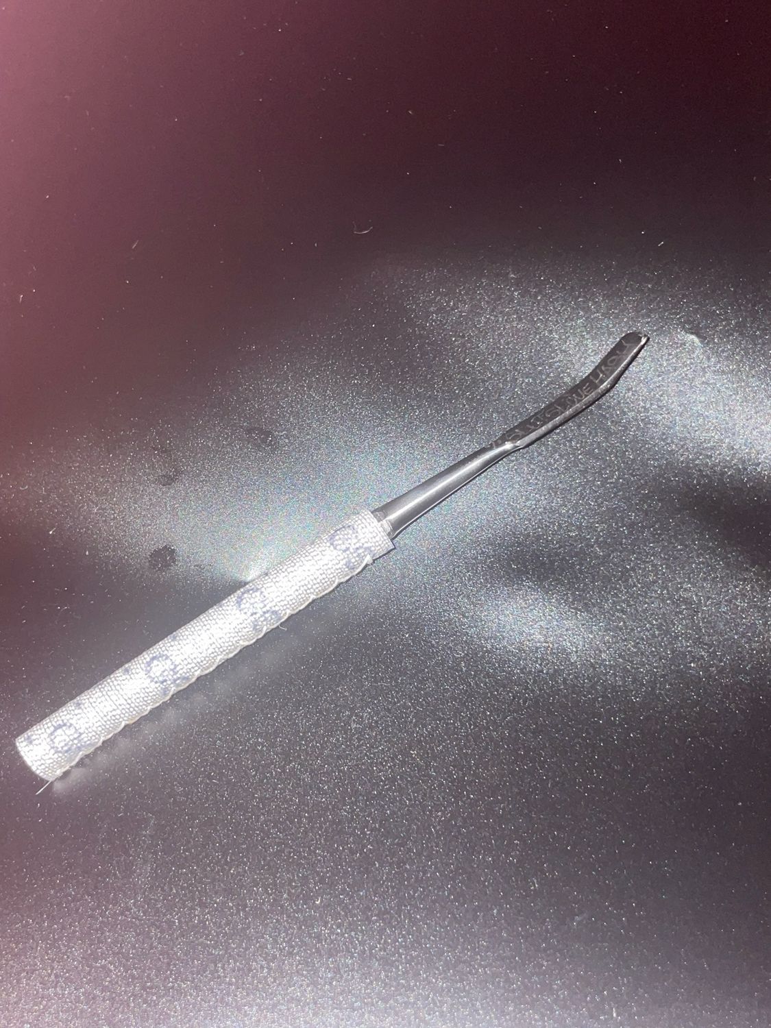 Gucci leather dab tool grey