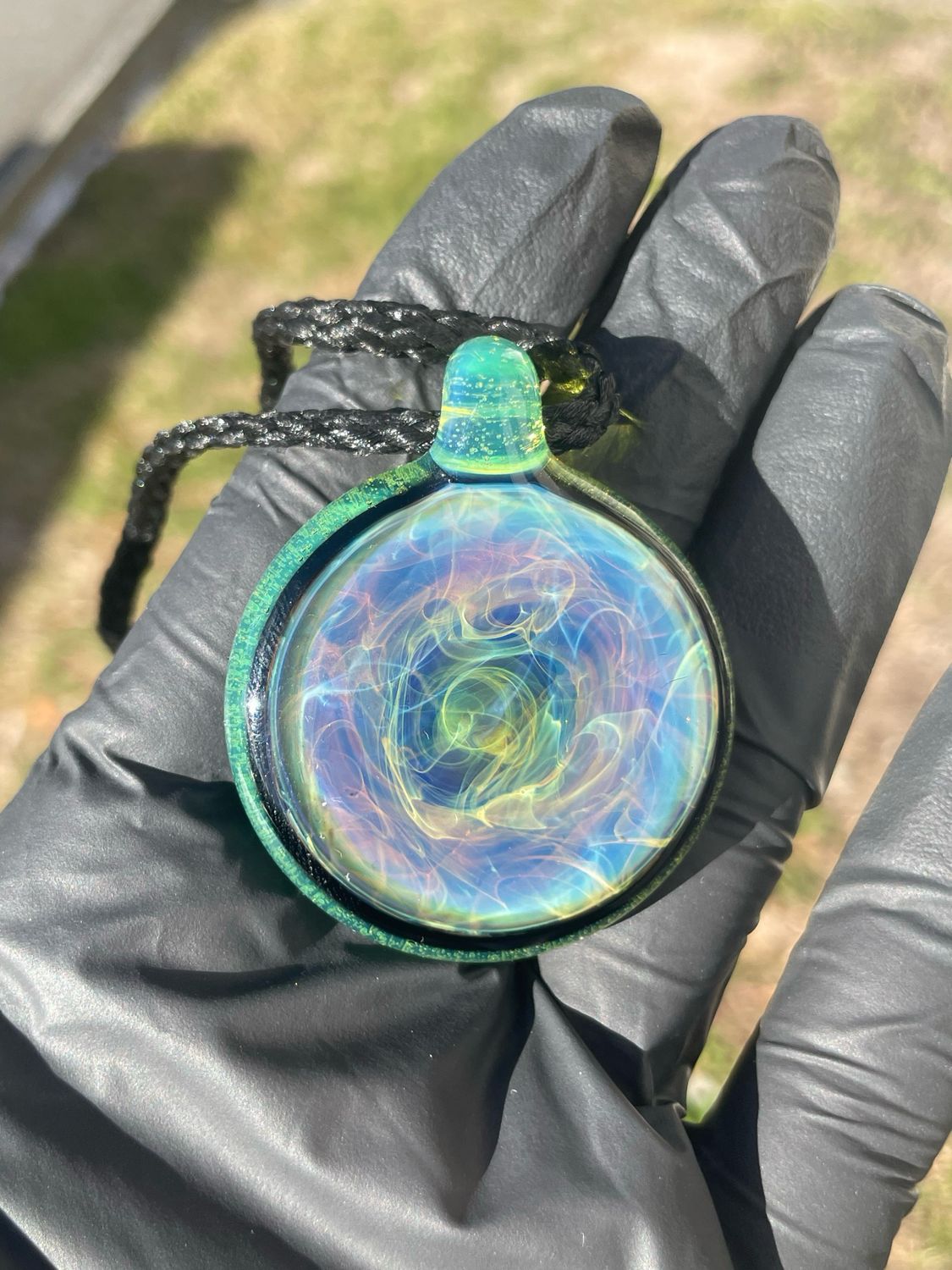 Beer glass pendant slime-0193