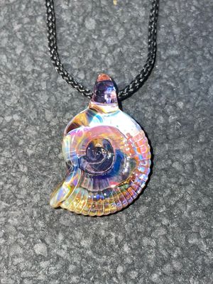 Ammonite pendant rainbow beerglass #1