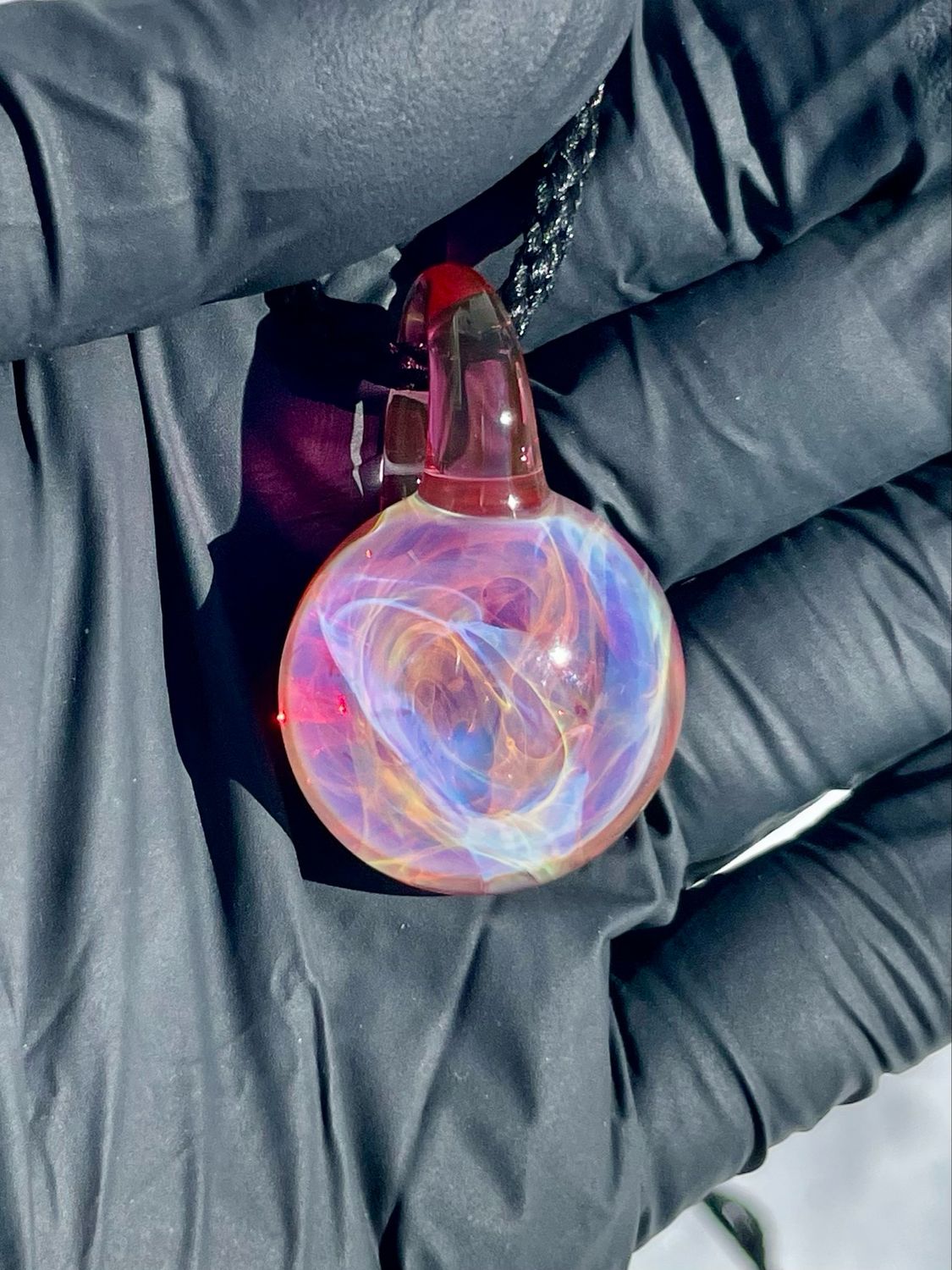 Chaos pendant pink #1