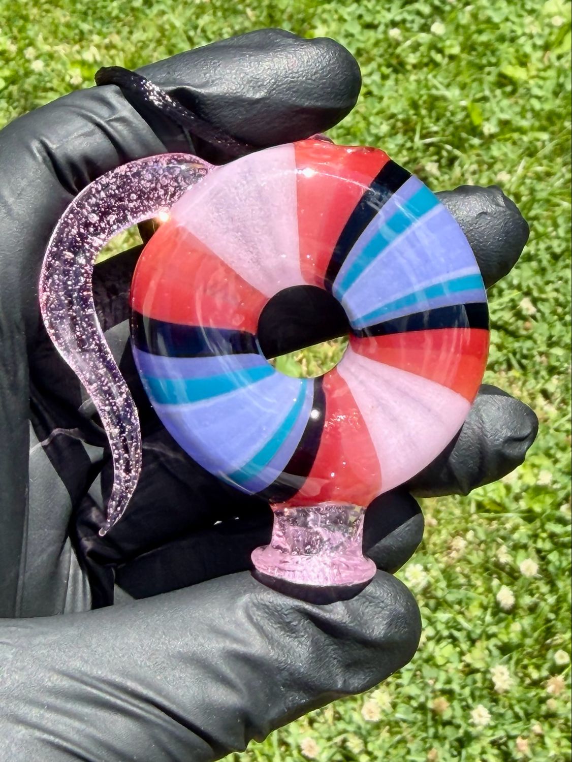 Donut pivot pendant