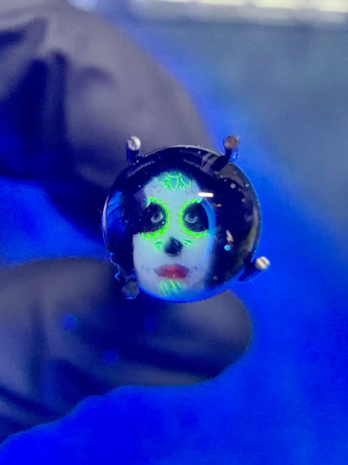 Sugar skull Millie pearl UV steve h 6mm