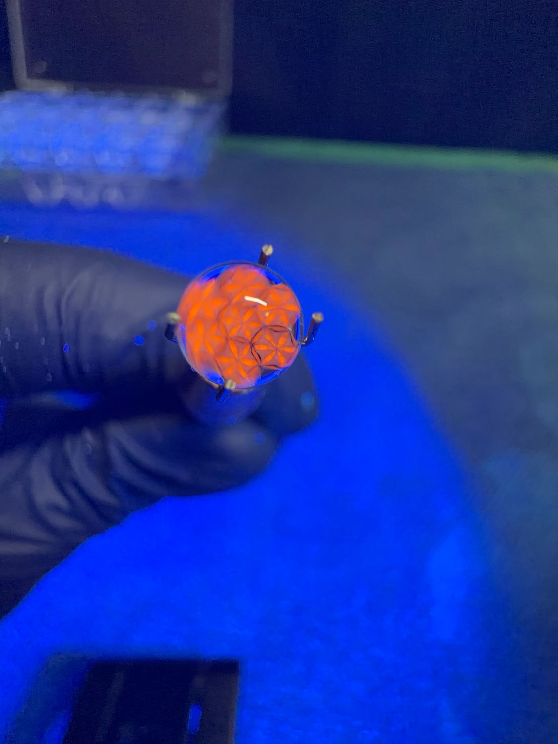 Orange honeycomb Millie pearl UV steve h 6mm