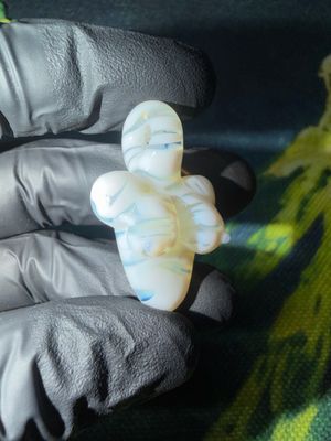 Mummy half size babe pendant UV