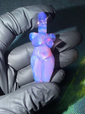 Purple closed leg full size babe pendant 