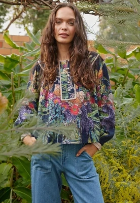 Womans Clothing