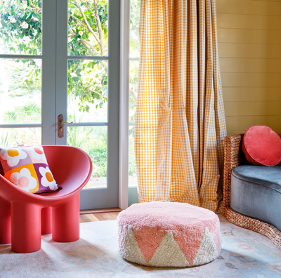 Rachel Castle Cushions and throws