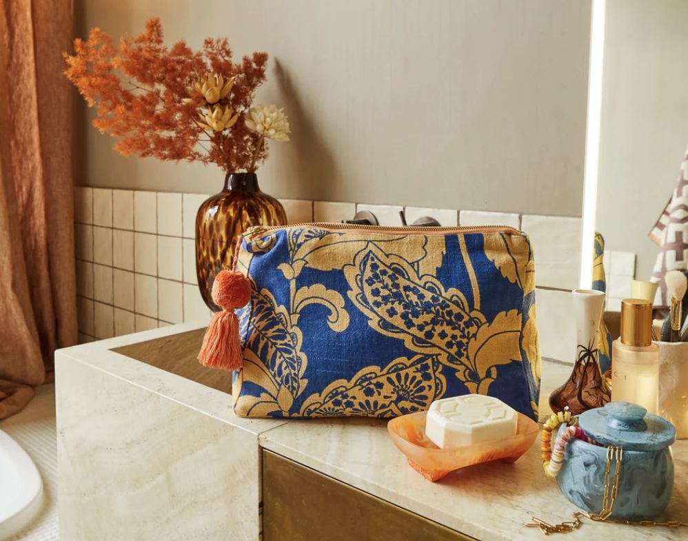 Lata Cosmetic bag