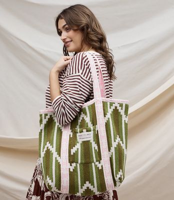 Nisha Woven tote