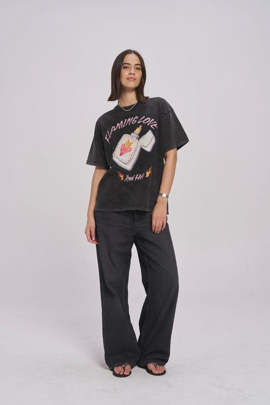 Maku Flaming Love tee