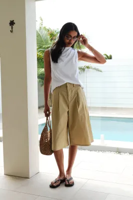 Harlow Bermuda short ~ Burnt butter Harlow Bermuda short ~ Burnt butter