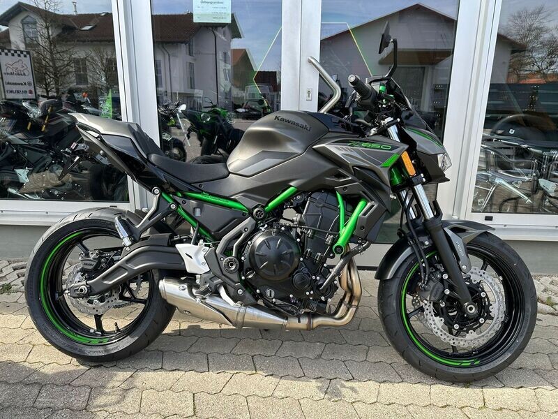 Kawasaki Z650 Green Sport Edition Umbau 2024 Kawasaki Z650 Green Sport Edition Umbau 2024