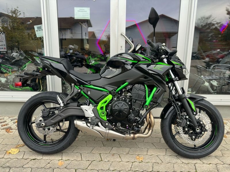 Kawasaki Z650 neue Farbe *2025*