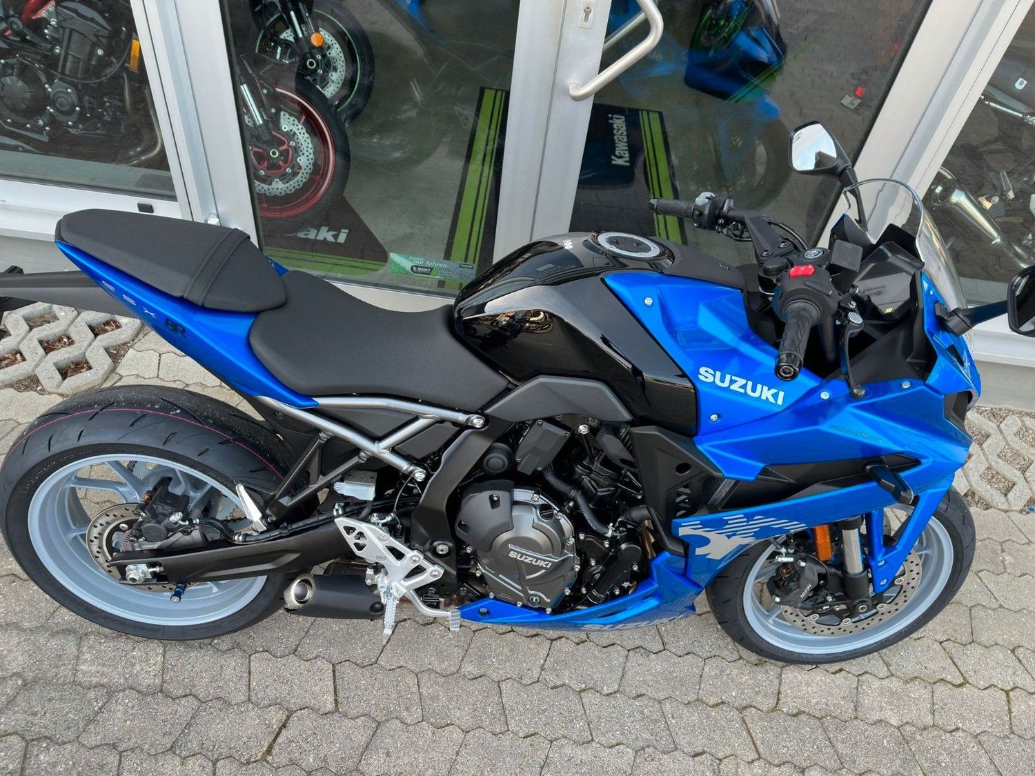 Suzuki GSX-8R *2025*