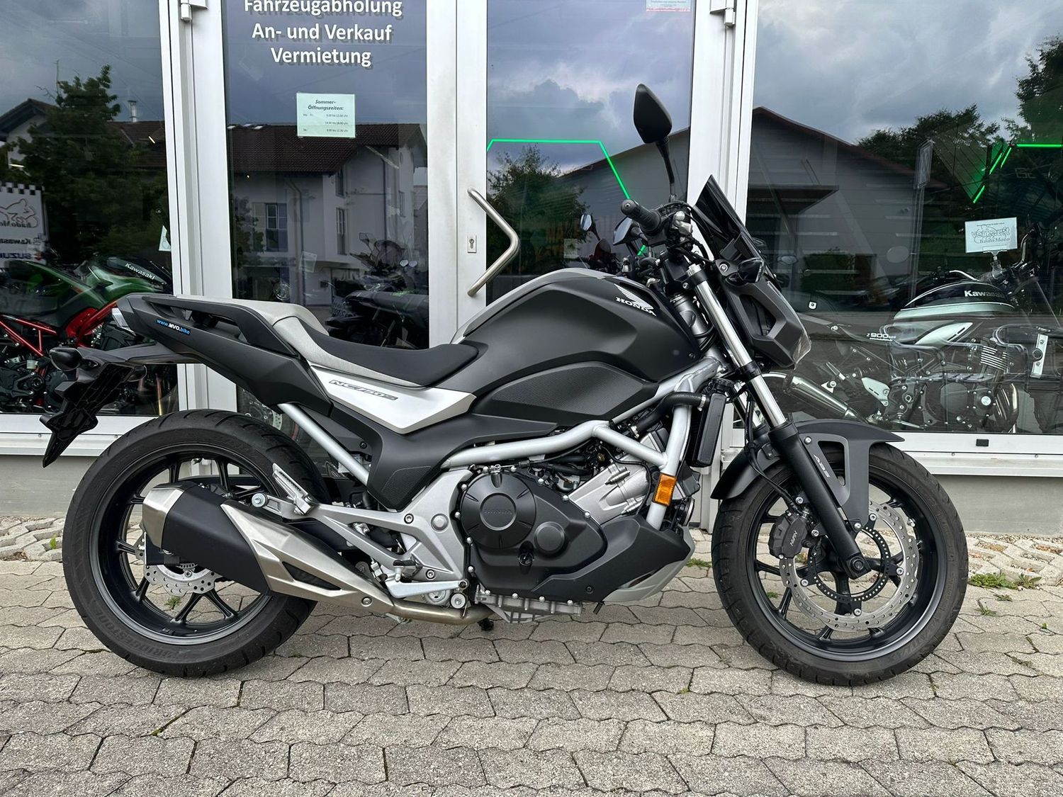Honda NC 750S | wenig Kilometer | Tieferlegung
