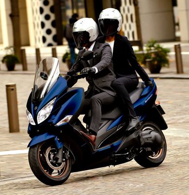 Suzuki Burgman 400 Aktionspreis - alle Farben jetzt vorbestellen Suzuki Burgman 400 Aktionspreis - alle Farben jetzt vorbestellen