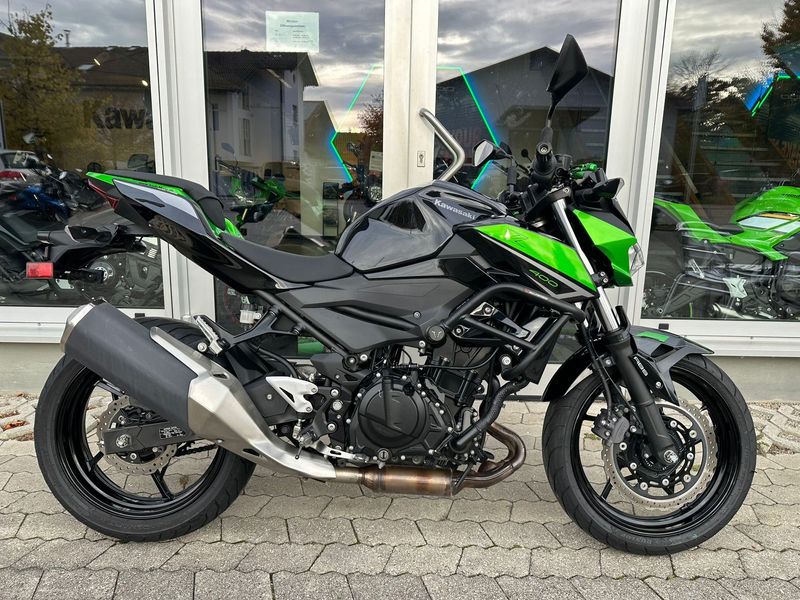 Kawasaki Z400 | Tieferlegung | Kawasaki Z400 | Tieferlegung |
