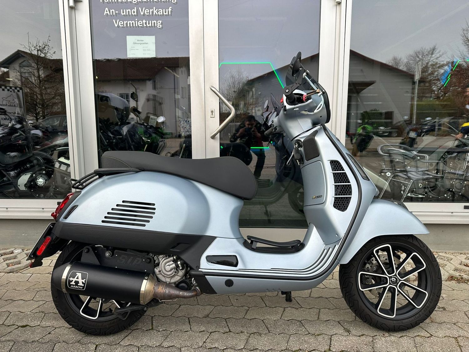 Piaggio Vespa GTS 300 Supertech Piaggio Vespa GTS 300 Supertech