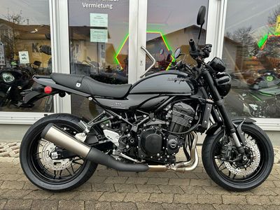 Kawasaki Z900RS Black Ball Edition *2026* Kawasaki Z900RS Black Ball Edition *2026*