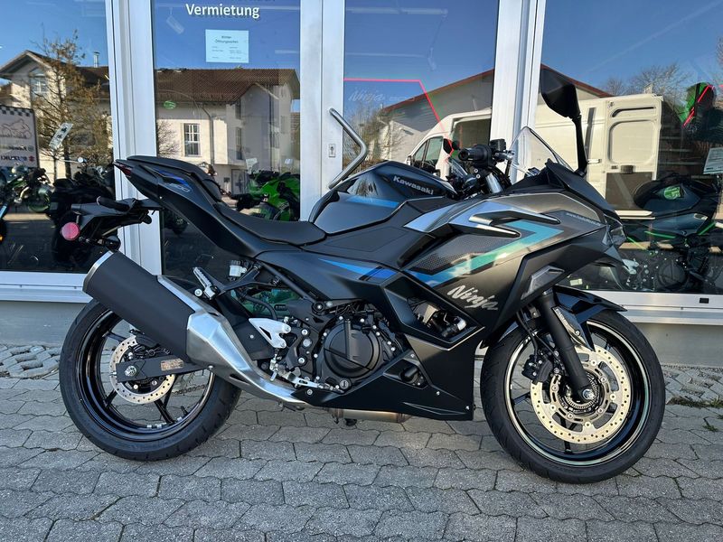 Kawasaki Ninja 500 SE *2026* , alle Farben