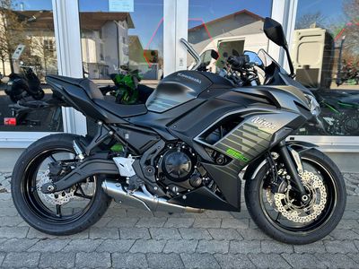 Kawasaki Ninja 650 *2026*, alle Farben Kawasaki Ninja 650 *2026*, alle Farben