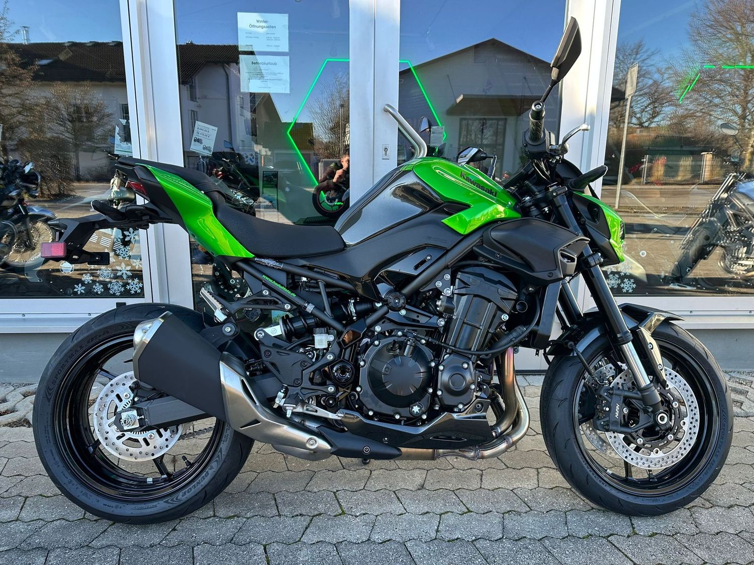 Kawasaki Z900 *2026* | alle Farben