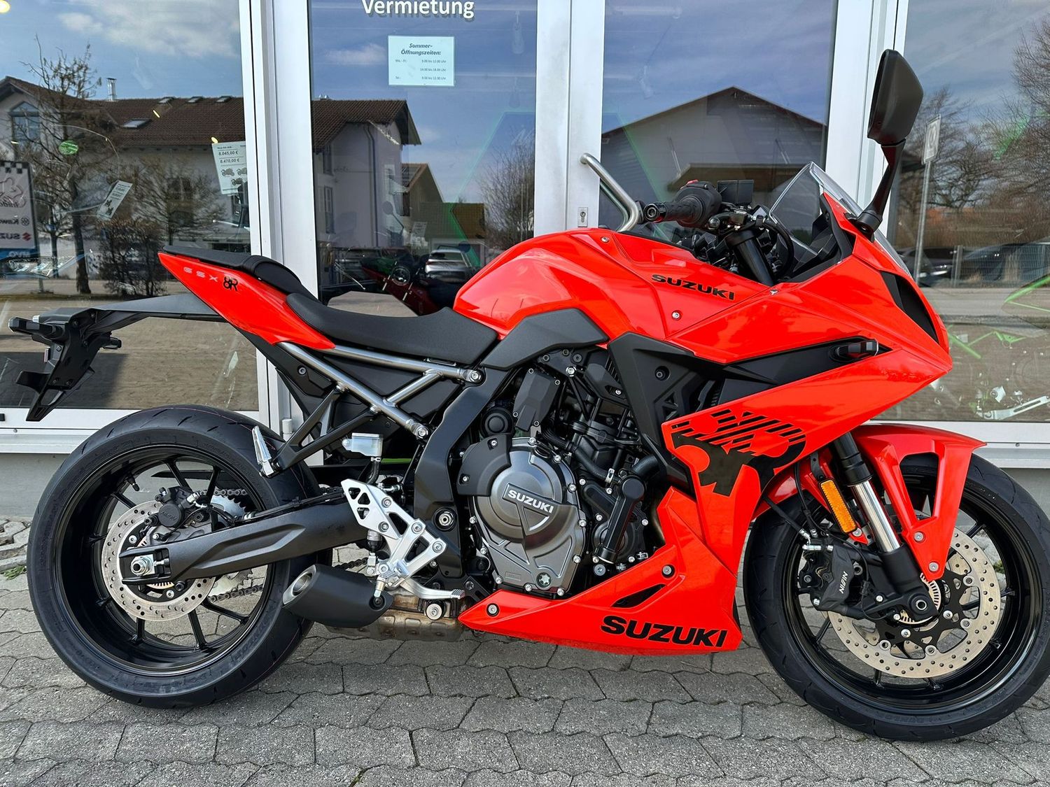 Suzuki GSX-8R Daidai-Iro Edition *2026*