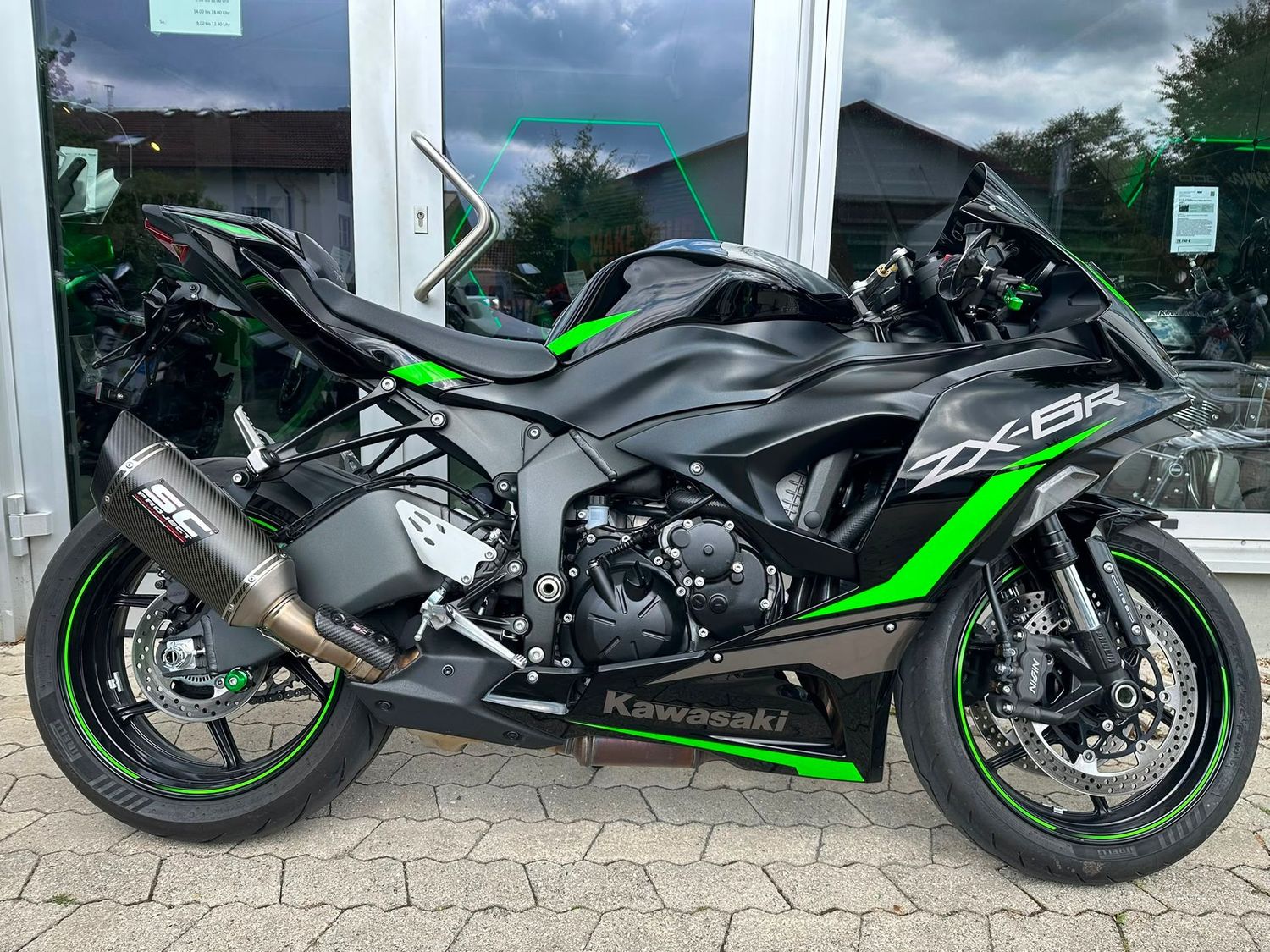Kawasaki Ninja ZX-6R *2025* | viel Zubehör