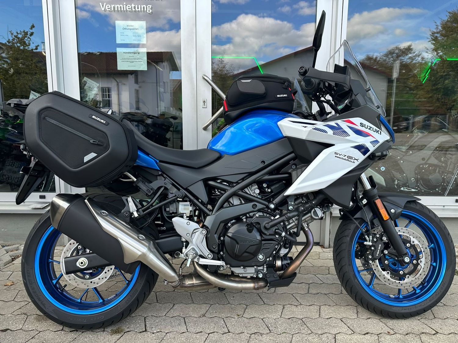 Suzuki SV7-GX Touring *2027* | jetzt vorbestellen, alle Farben