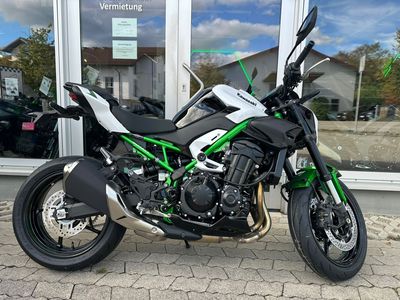Kawasaki Z900 *2027*, alle Farben