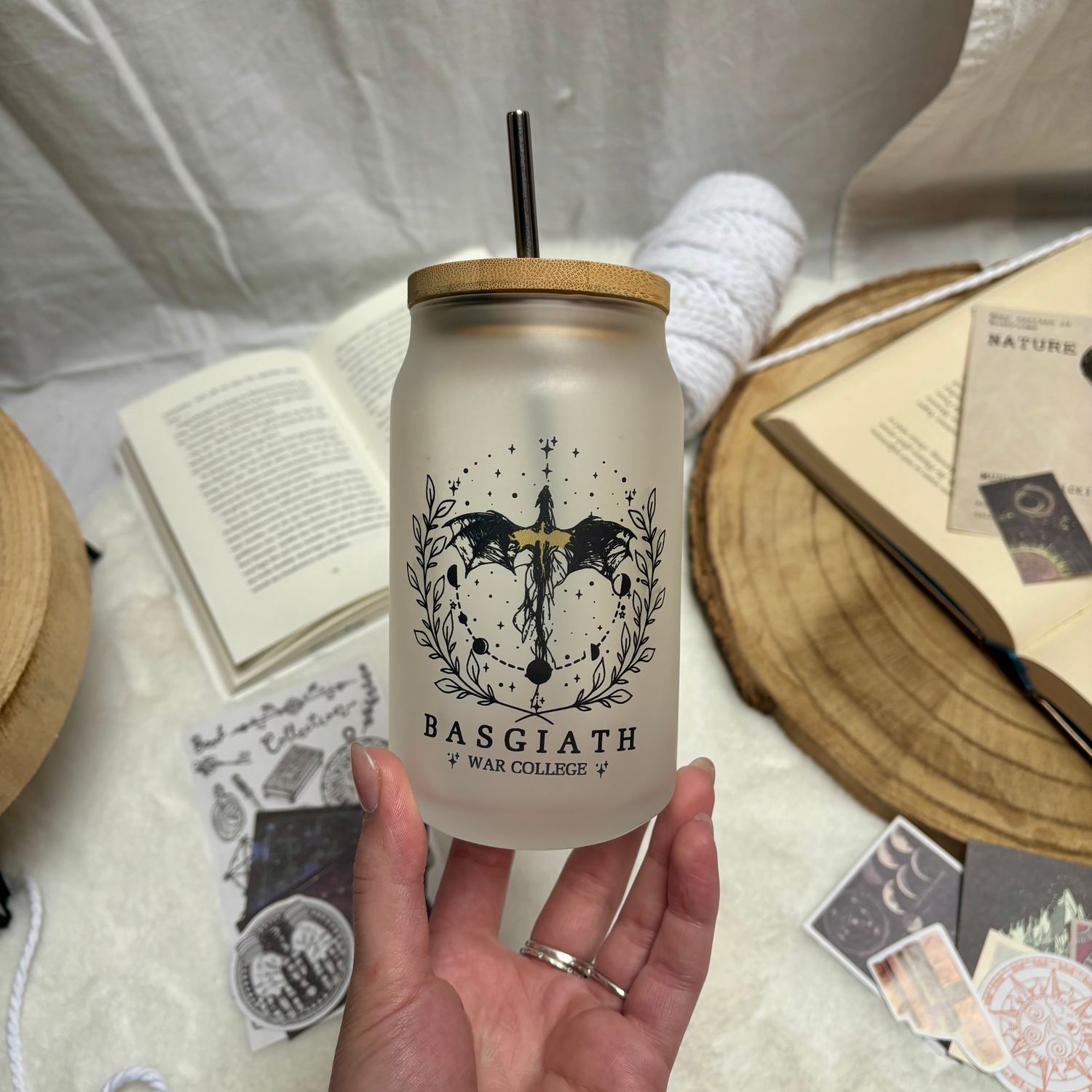 Glastumbler "War College" inkl Bambusdeckel und Metallstrohhalm
