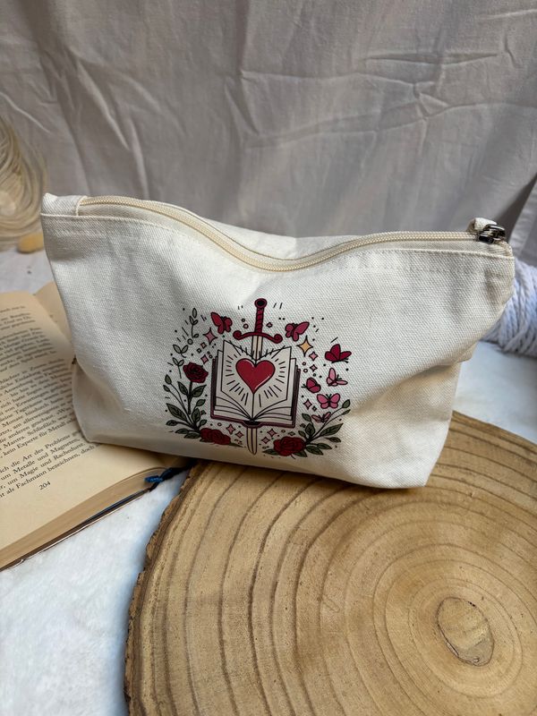 Kosmetiktasche „Heart of Stories“ Kosmetiktasche „Heart of Stories“