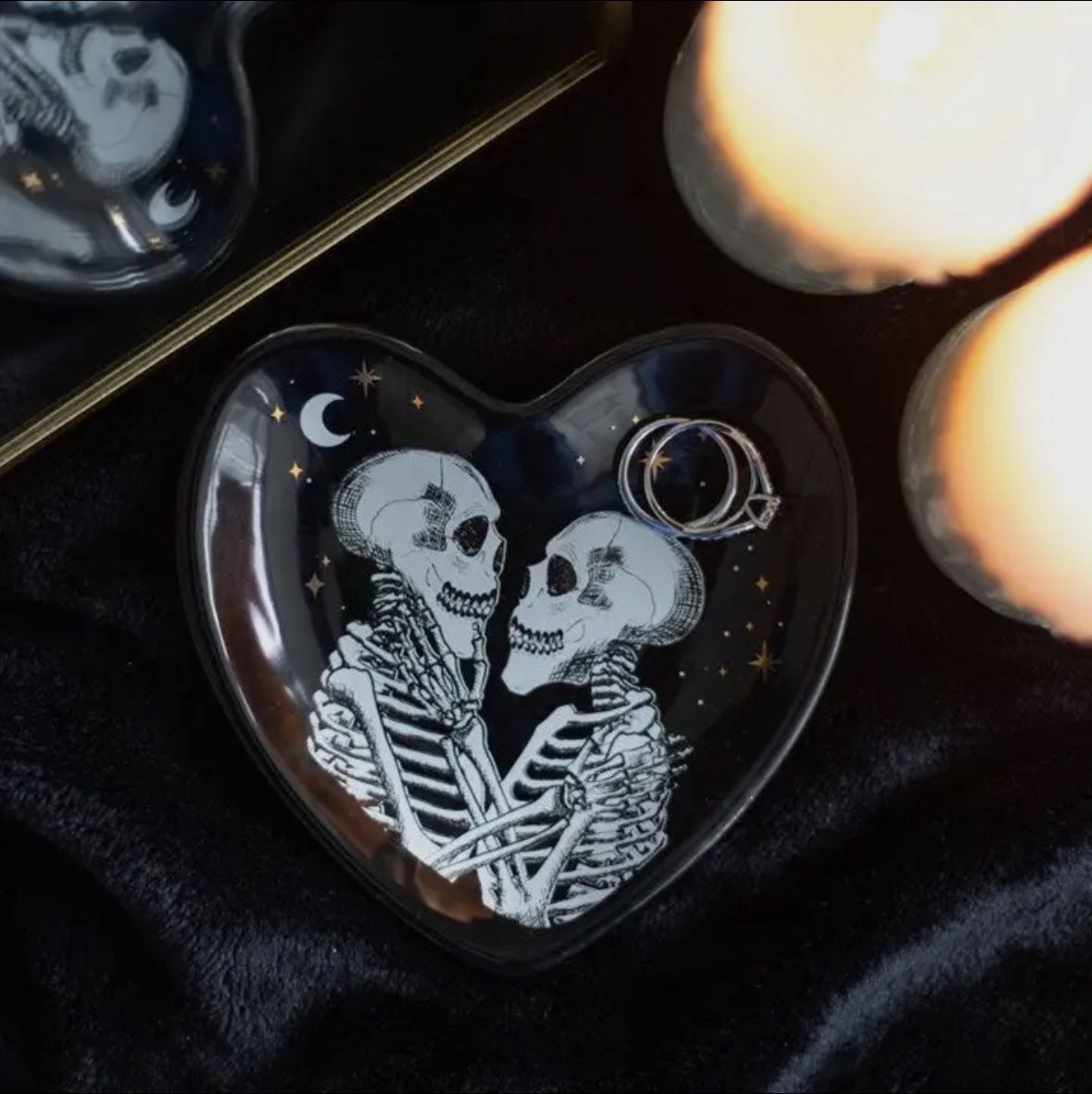 Schmuckschale „Skeleton Love“ – Gothic Deko & Schmuckschale