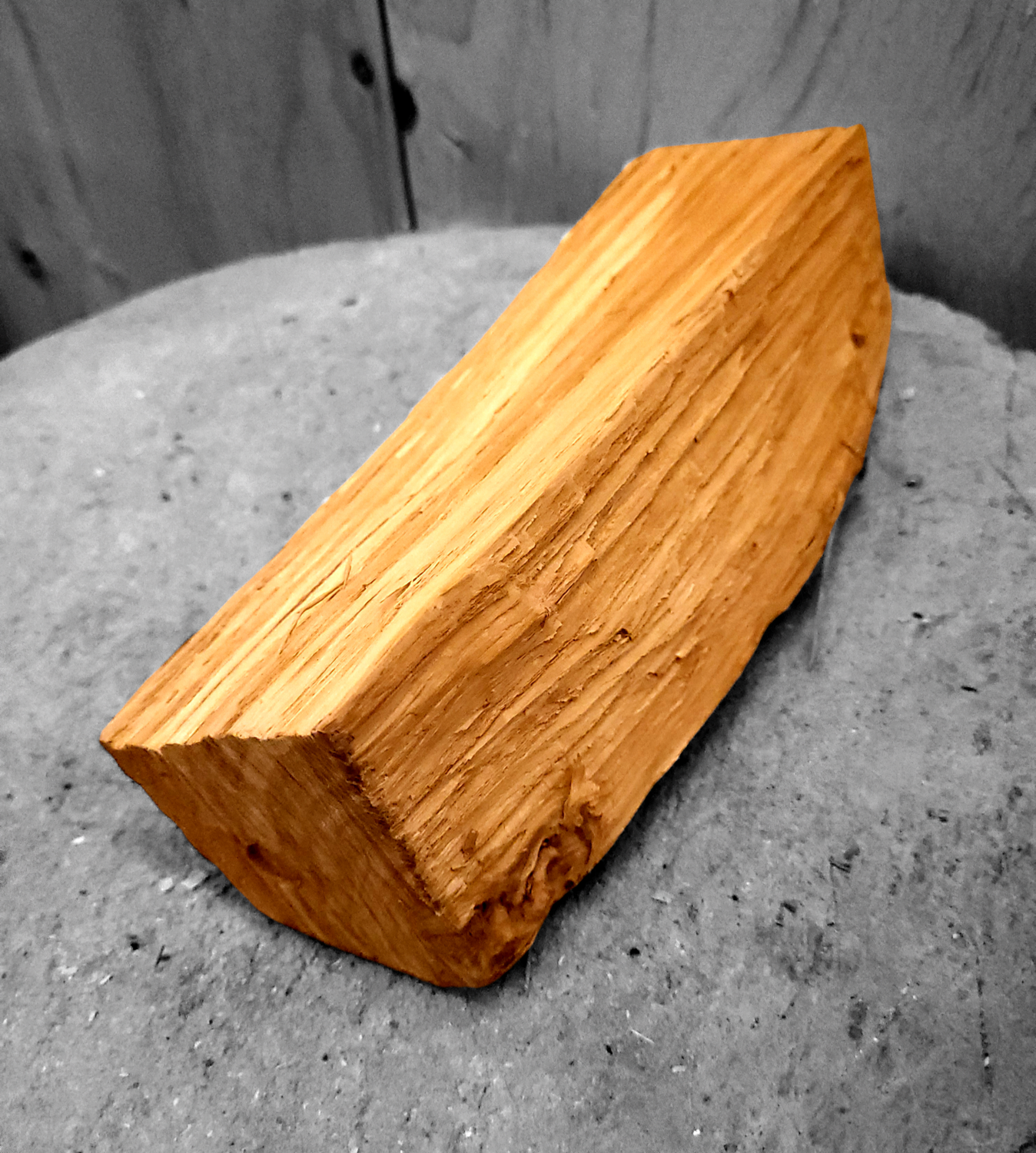 Buchette de bois de chêne pour fumoir