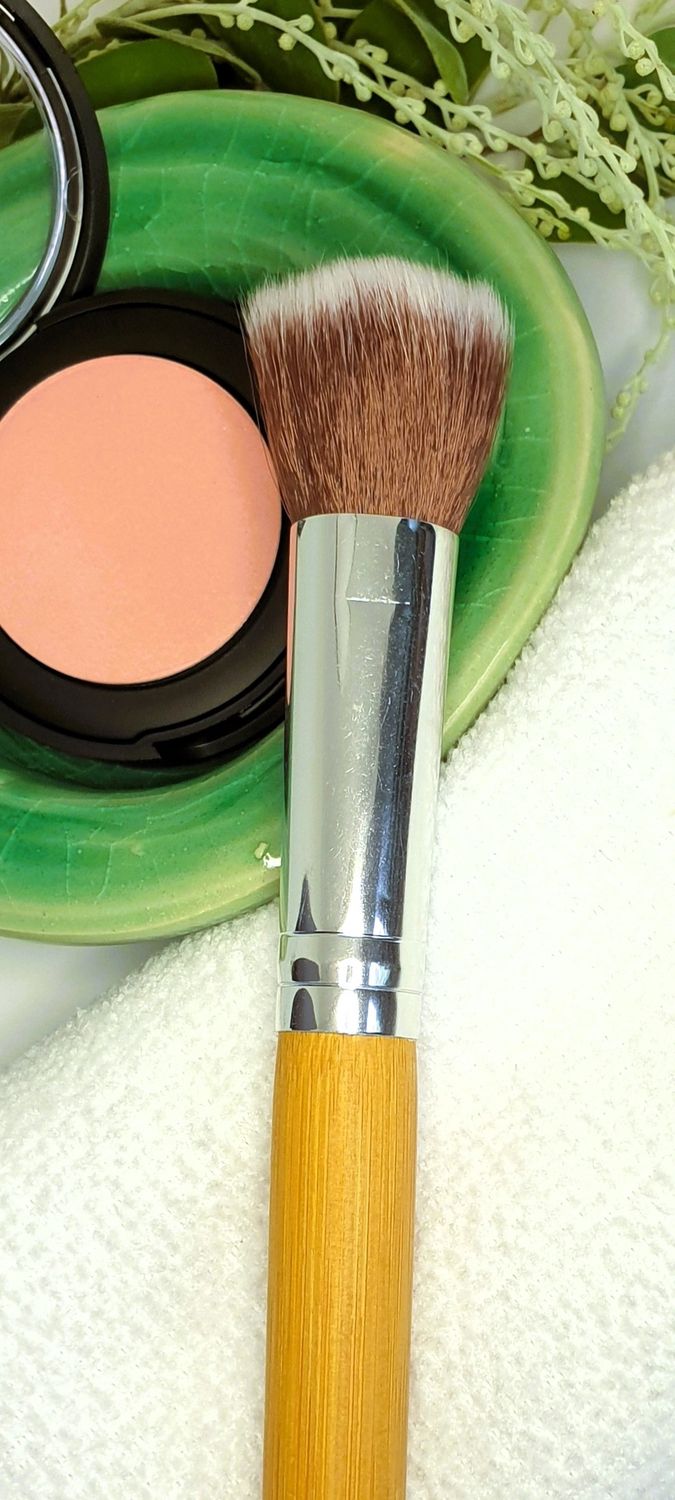 Natural Bamboo Blush/ Bronzer Brush