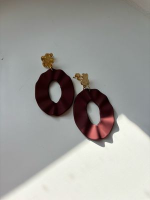 Ohrring Wave (Aubergine)