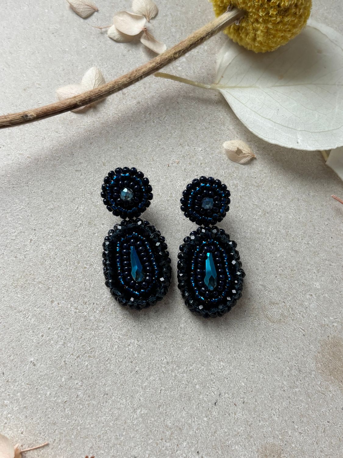 PAULIE POCKET Small Ella Ohrring (dunkelblau)