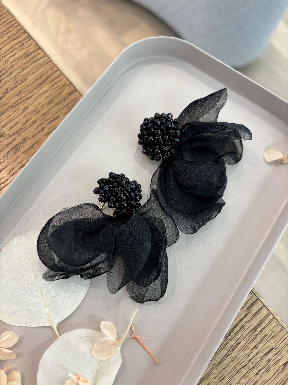 JoJo Jewelry Ohrring Flower (schwarz)