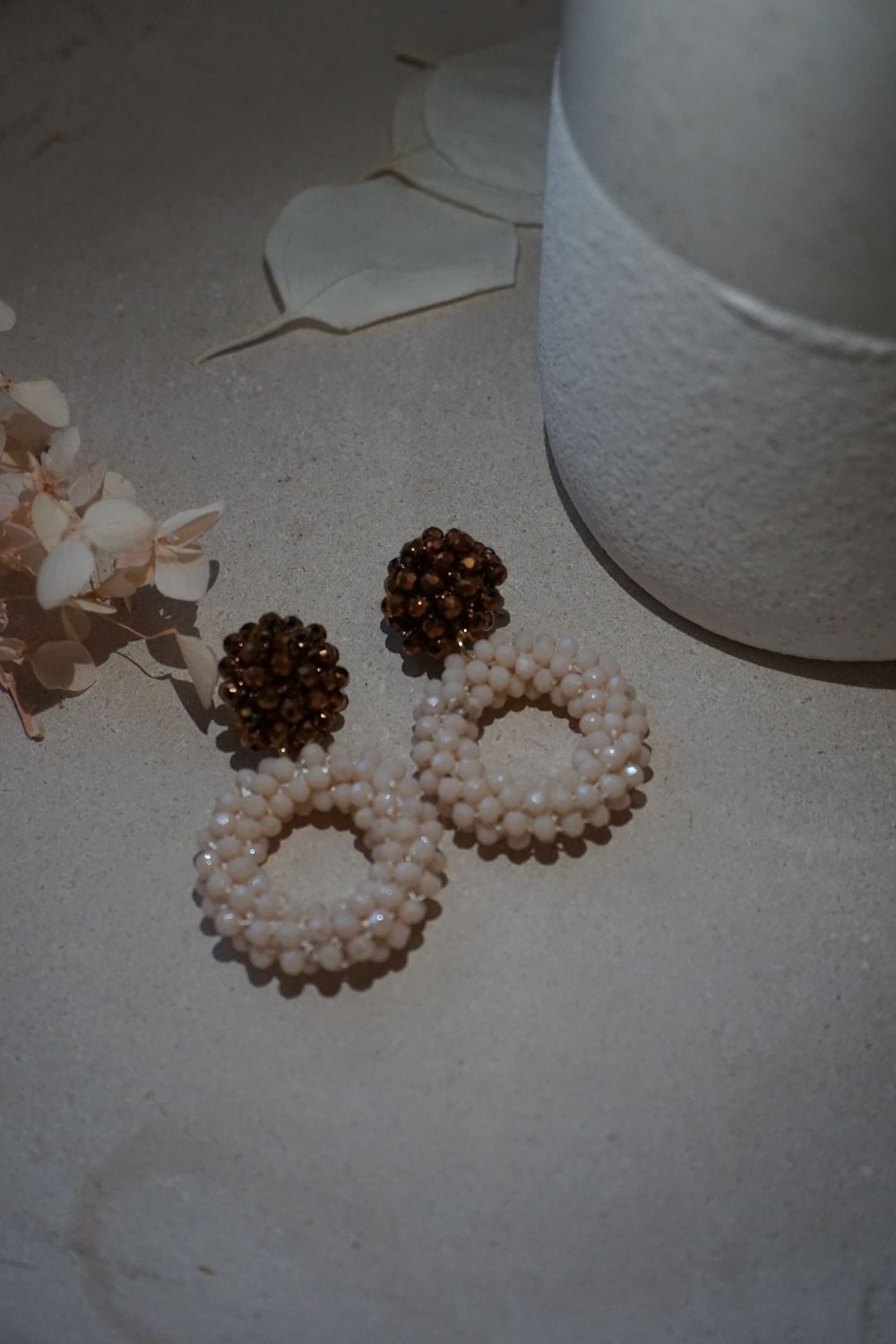 JoJo Jewelry Ohrring Sparkly rund (braun/creme)