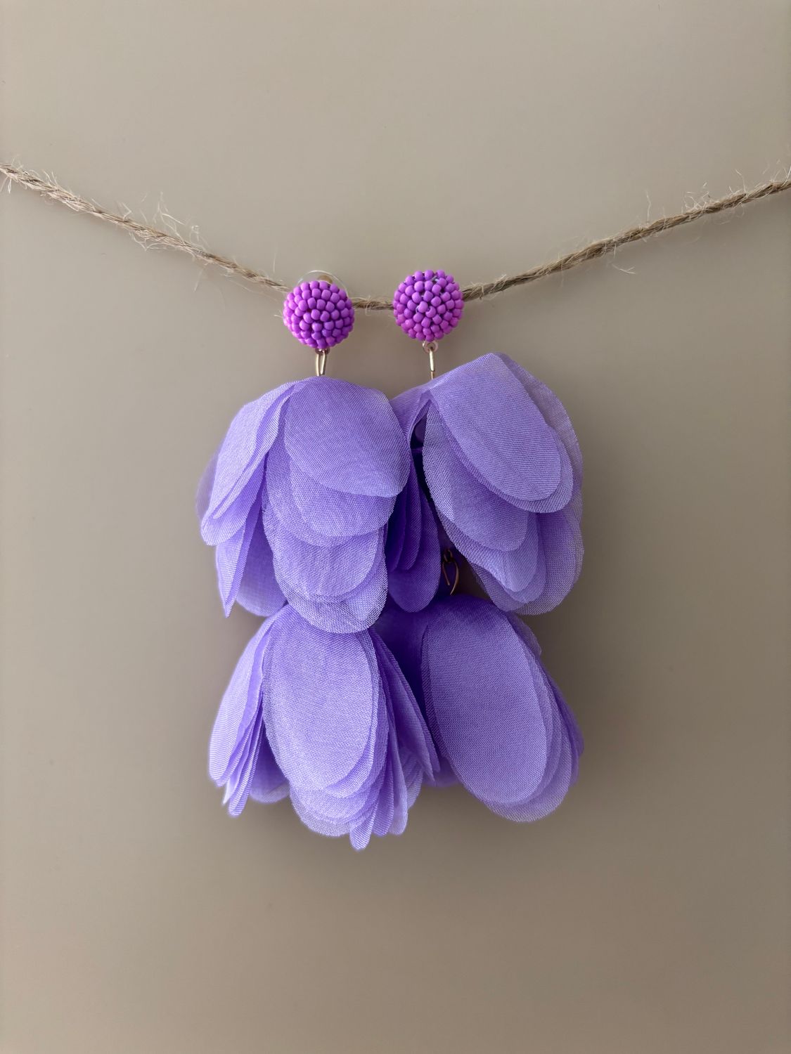 JoJo Jewelry Ohrring Flower Grande (Lila)