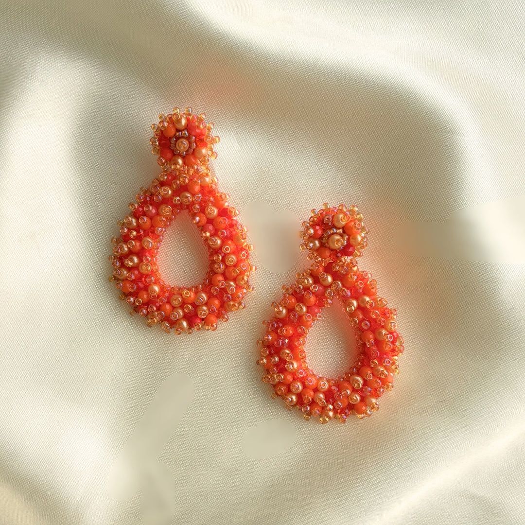 PAULIE POCKET Kleine Tropfen Ohrringe (orange)