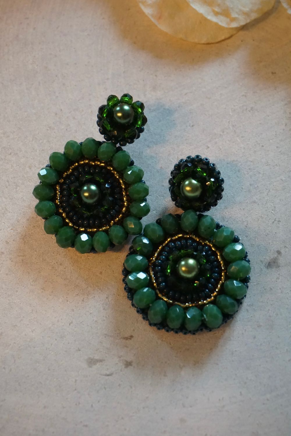 PAULIE POCKET Kleine Glitzer Ohrring (grün)