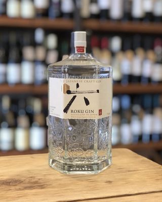 Suntory Roku Japanese Craft Gin (750ml)