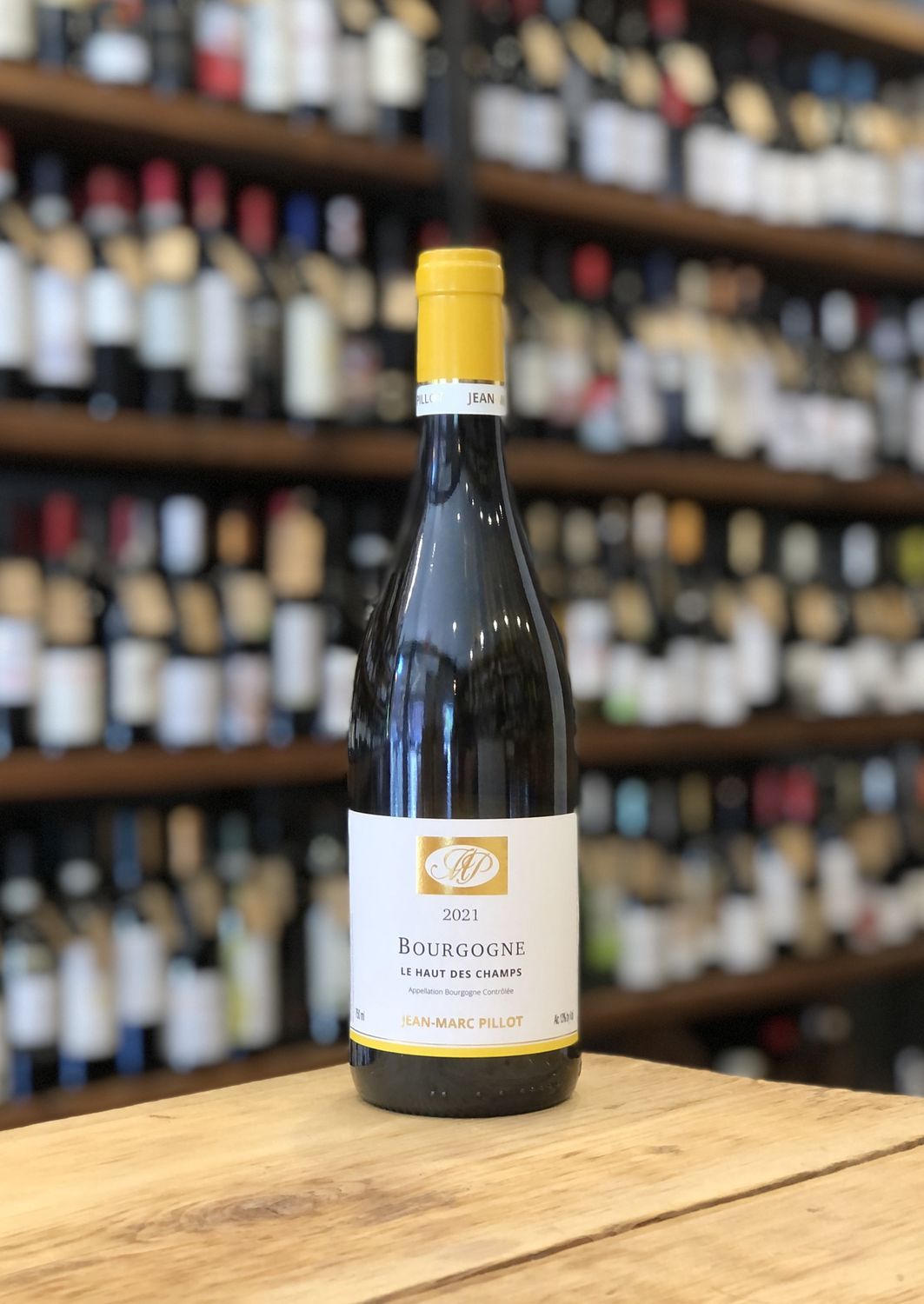 Jean-Marc Pillot Bourgogne Le Haut Des Champs Blanc Burgundy, France 2021 (750ml)