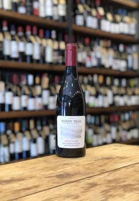 Windy Trail Vineyards - Pinot Noir - Willamette Valley 2022 (750ml)