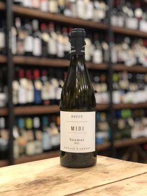 Arnaud Lambert Saumur &quot;Clos de Midi&quot; Brézé, Loire Valley 2023 (750ml)