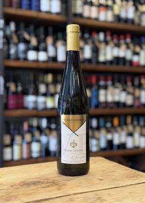 Strasserhof Gruner Veltliner, Italy 2023 (750ml)