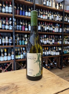 Familie Bauer- Terrassen- Grüner Veltliner,  Austria 2024 (750ml)