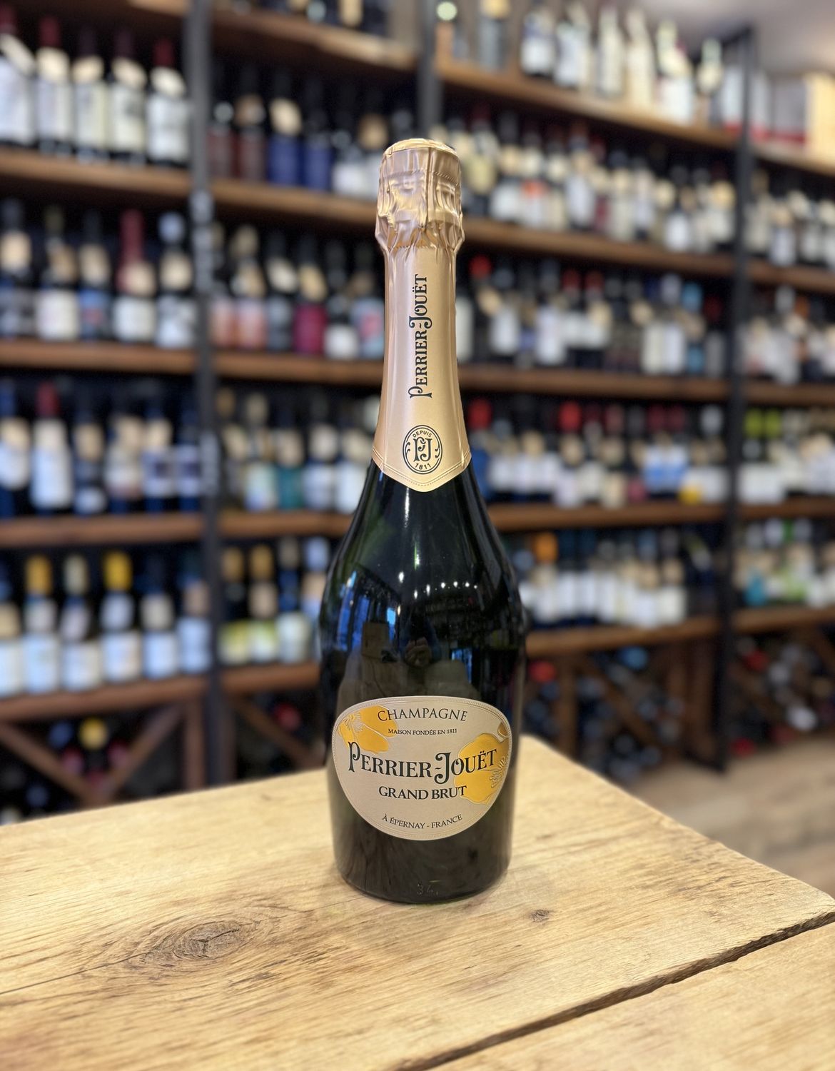 Perrier-Jouet Grand Brut Champagne, France (750ml)